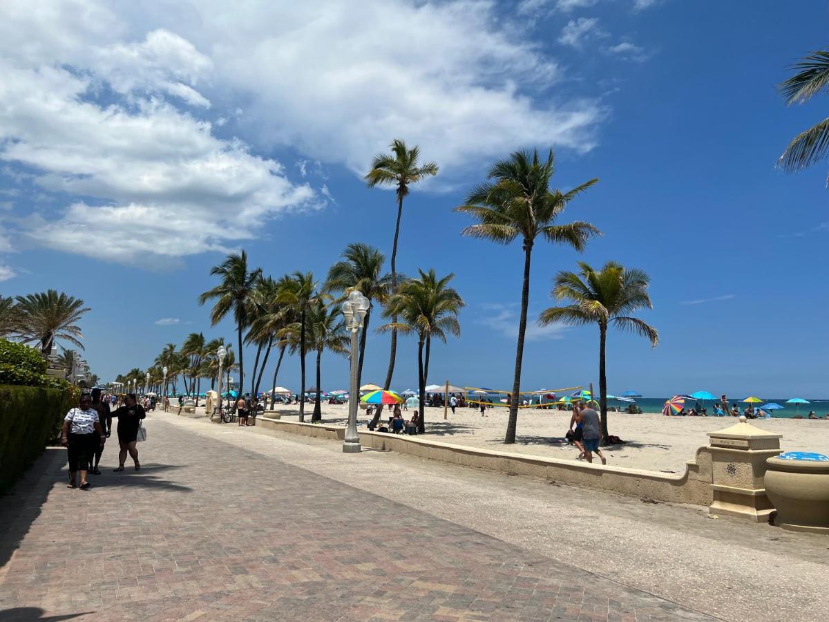 The Pearl Beachside Apartments On Hollywood Beach 외부 사진