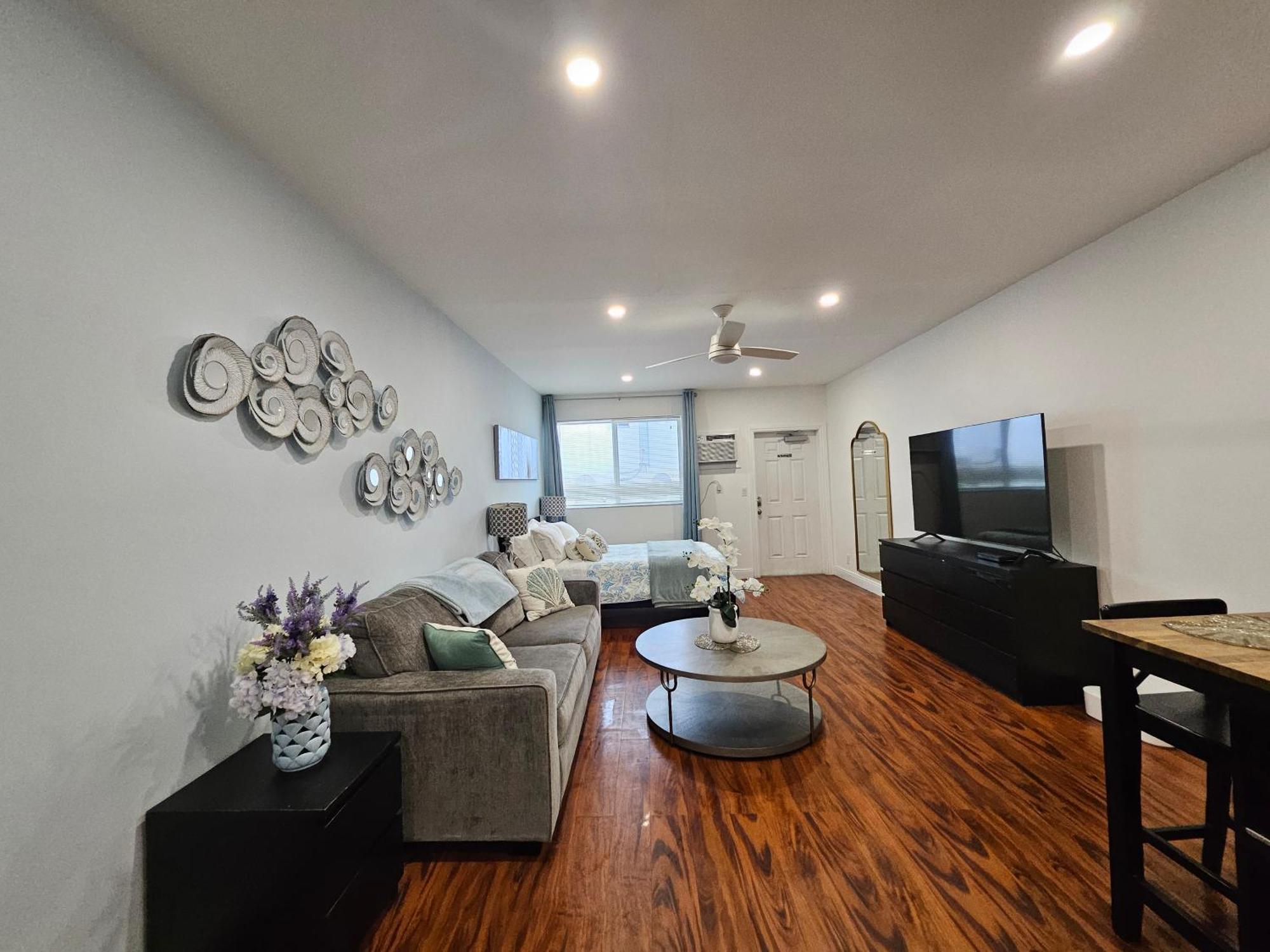 The Pearl Beachside Apartments On Hollywood Beach 객실 사진